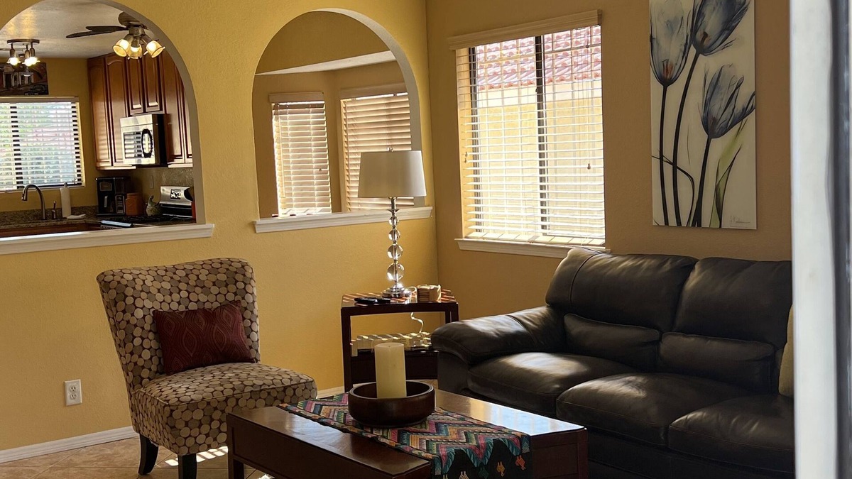 Northeast Heights House | Casa Klimt. Cozy home in a quiet neighborhood.
