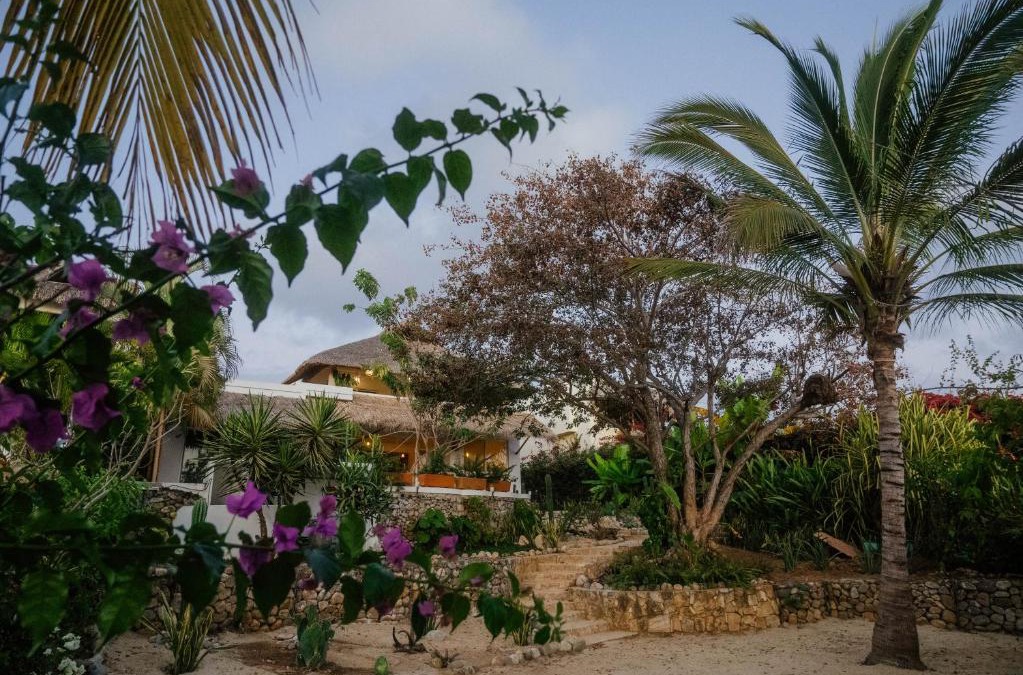 Emiliano Zapata Villa | Casa La Bomba