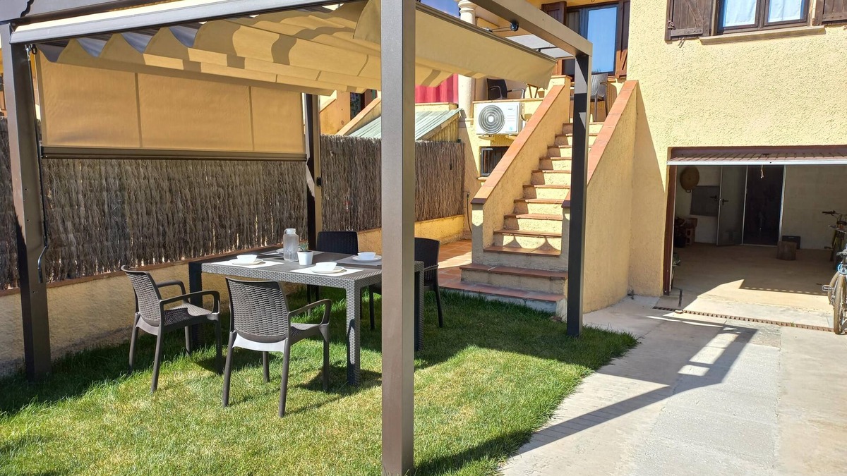 Sant Pere Pescador House | Casa La Duna - A/C, barbecue, wifi, garage, parking, 500 m. from the beach.