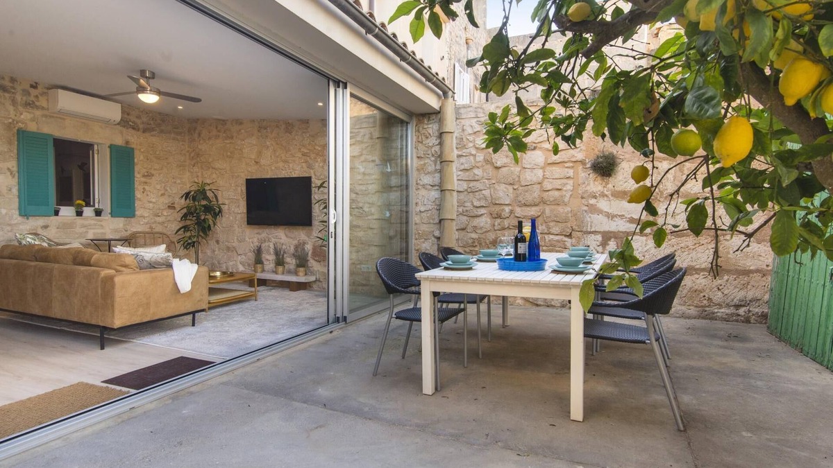 Santanyi Cottage | Casa La Limonera. Townhouse with pool for up to 6 persons in Santanyi