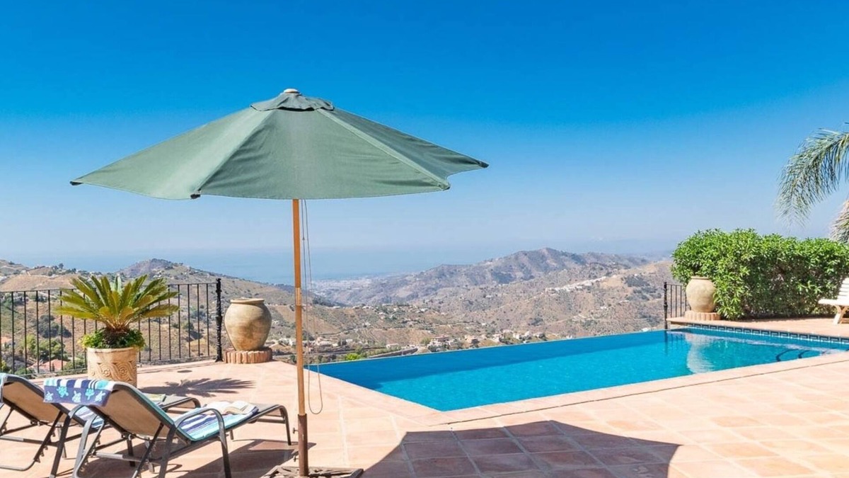 Competa Villa | Casa La Mirada - RCP152 Cómpeta by Ruralidays