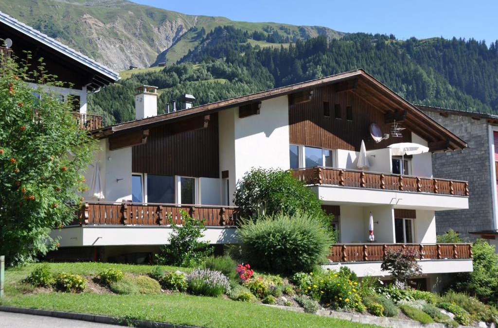 Sedrun Hotel | Casa La Roda, Via da Scola 2