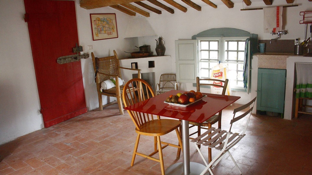 Calci Apartment | Casa La Zambra, the music of water and the peace of the valley of grace