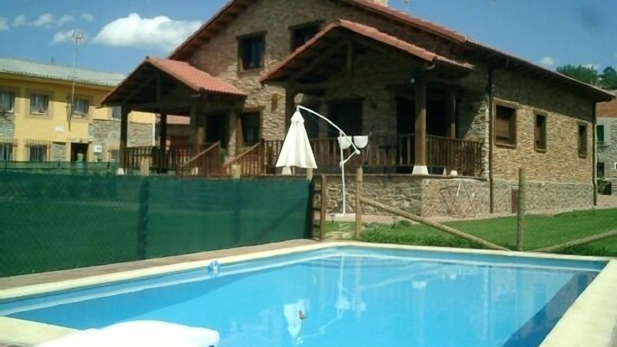 Valderrueda Cottage | Casa Lara for 4 people