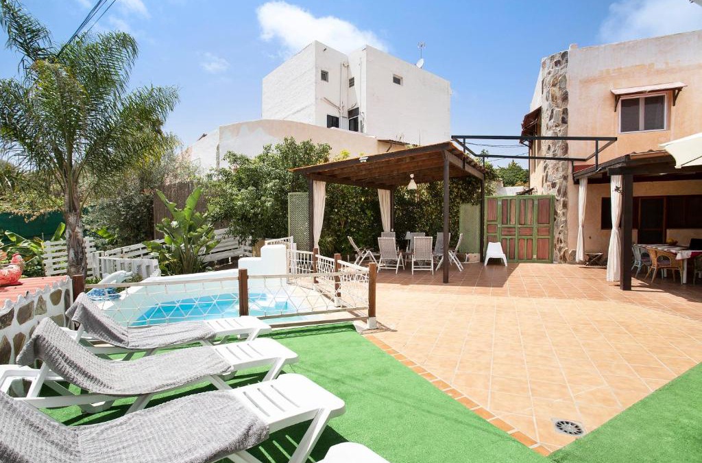 Moya Villa | Casa Las Flores