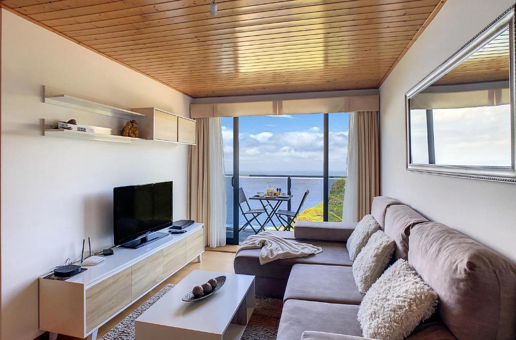 Sao Jorge House | Casa Leão de Ouro by LovelyStay