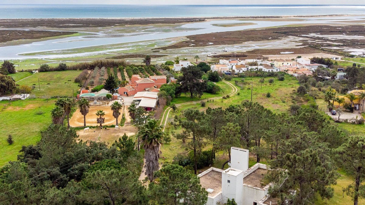 Tavira Villa | Casa Levante by HelloVacations