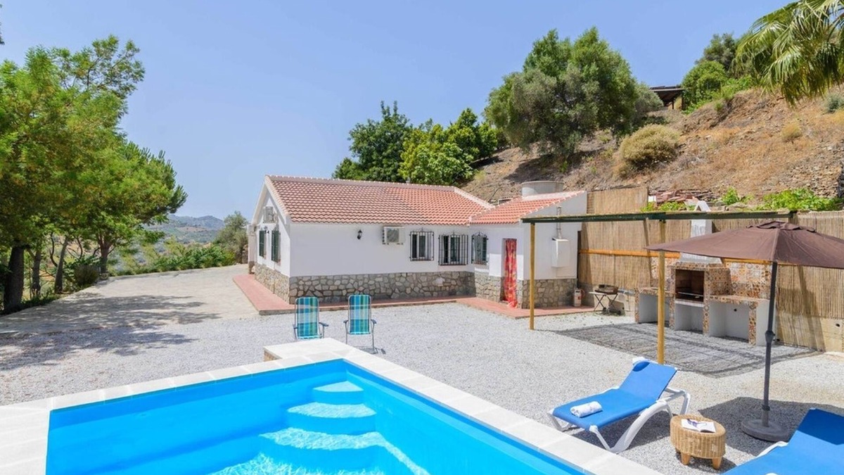 Competa Villa | Casa Lirios Cómpeta by Ruralidays