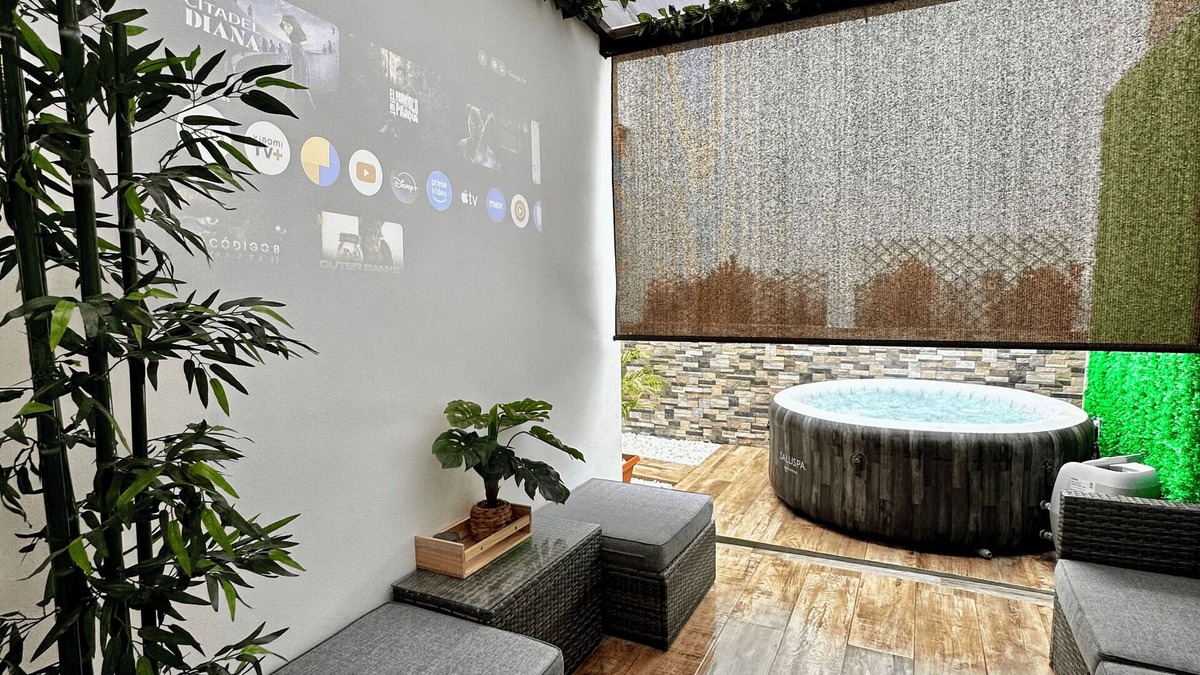 Ahuachapan House | Casa Los Ausoles - With Jacuzzi