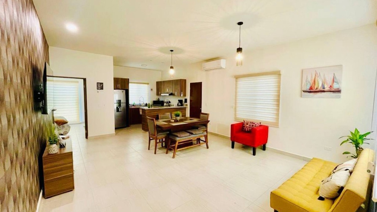La Paz House | CASA LUNA (FOR 6 PEOPLE WITH POOL)