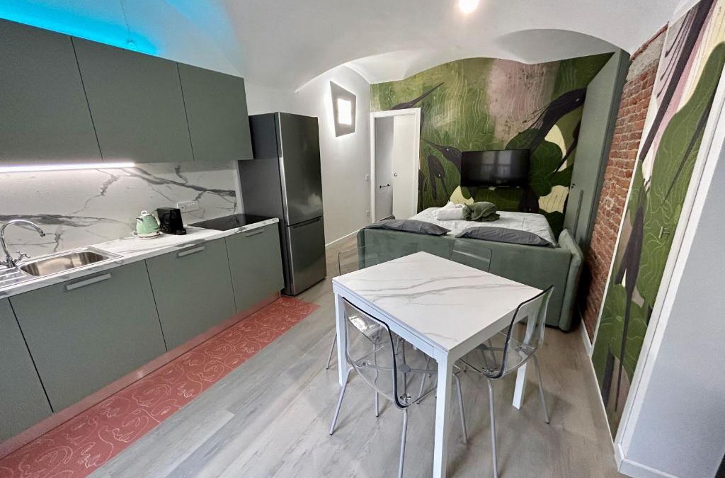 Vanchiglia Apartment | CASA LUNA IN GIULIA DI BAROLO