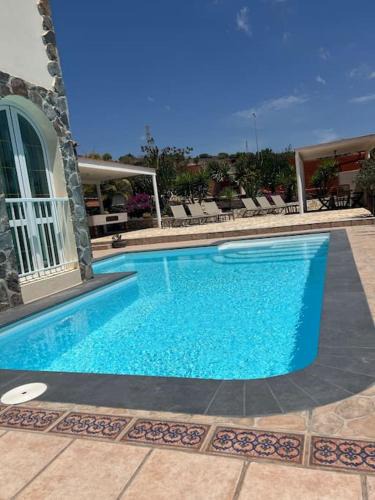 Maspalomas House | Casa Macken con piscina climatizada y jacuzzi