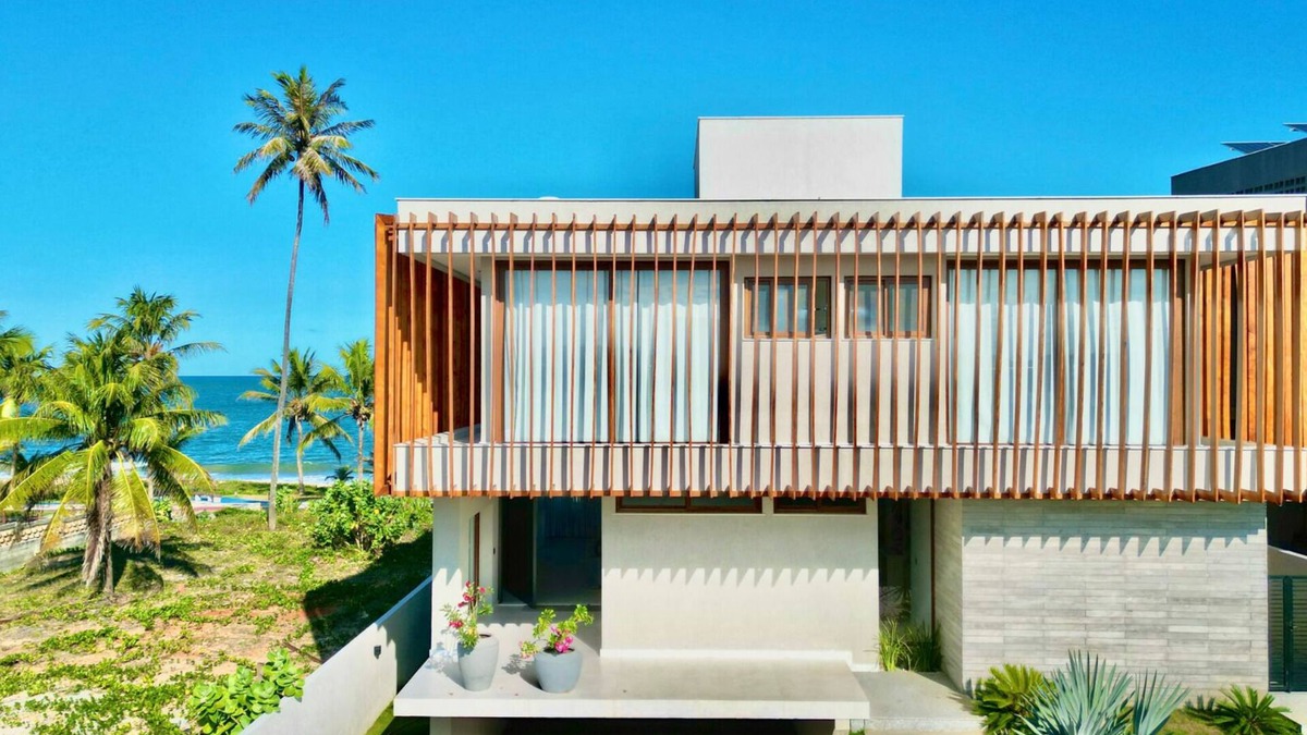 Canto do Mar House | Casa Mar 49 Beachfront Mansion With 8 Suites in Guarajuba Paraíso Condominium