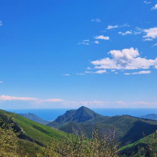 Caprauna Apartment | Casa Mare & Monti