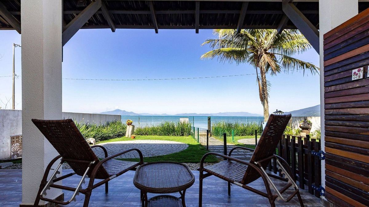 Morrinhos Villa | Casa Mare Right on the sand and 1 suite with sea view