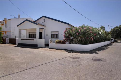 Manta Rota House | Casa Maria Beatriz