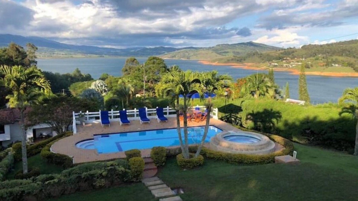 Calima Villa | Casa Maria, Lagoon Calima