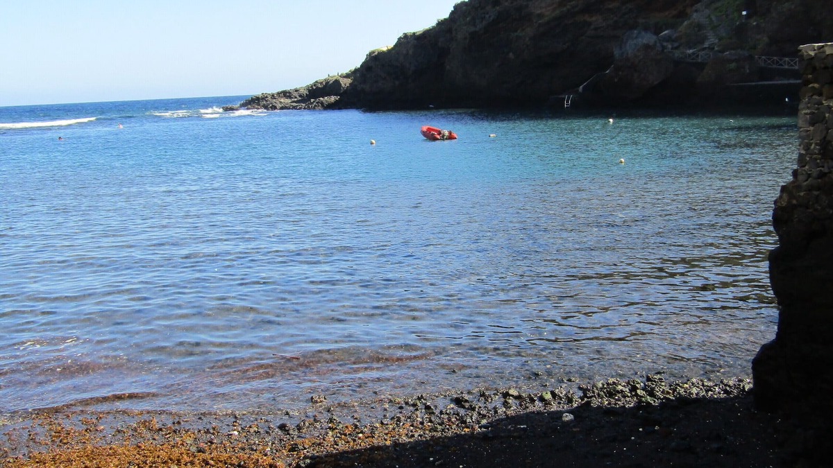 Tamaduste House | Casa MarySol Tamaduste 12m from the Sea, Terrace & BBQ