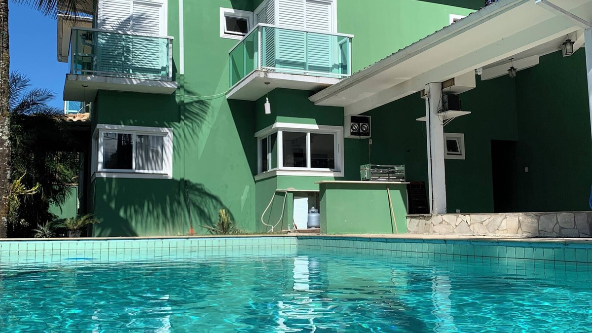 Ponte Branca House | Casa Mata Atlântica with pool and hot tub
