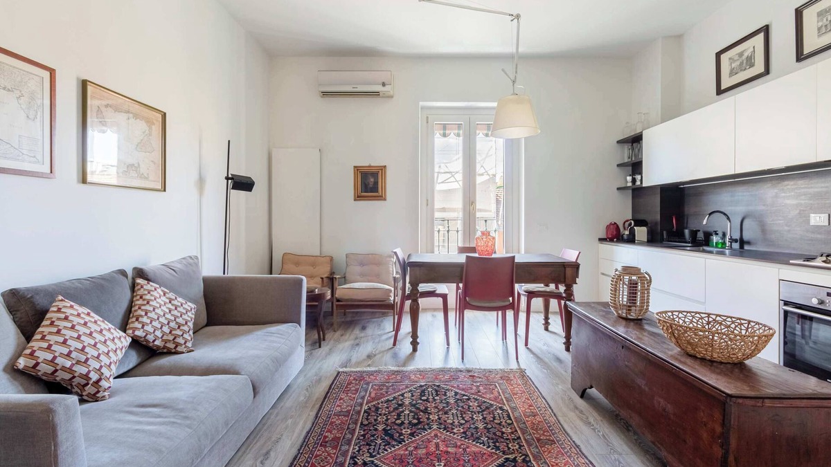 Porta Venezia Apartment | Casa Melzo, centre city garage&panorama terrace