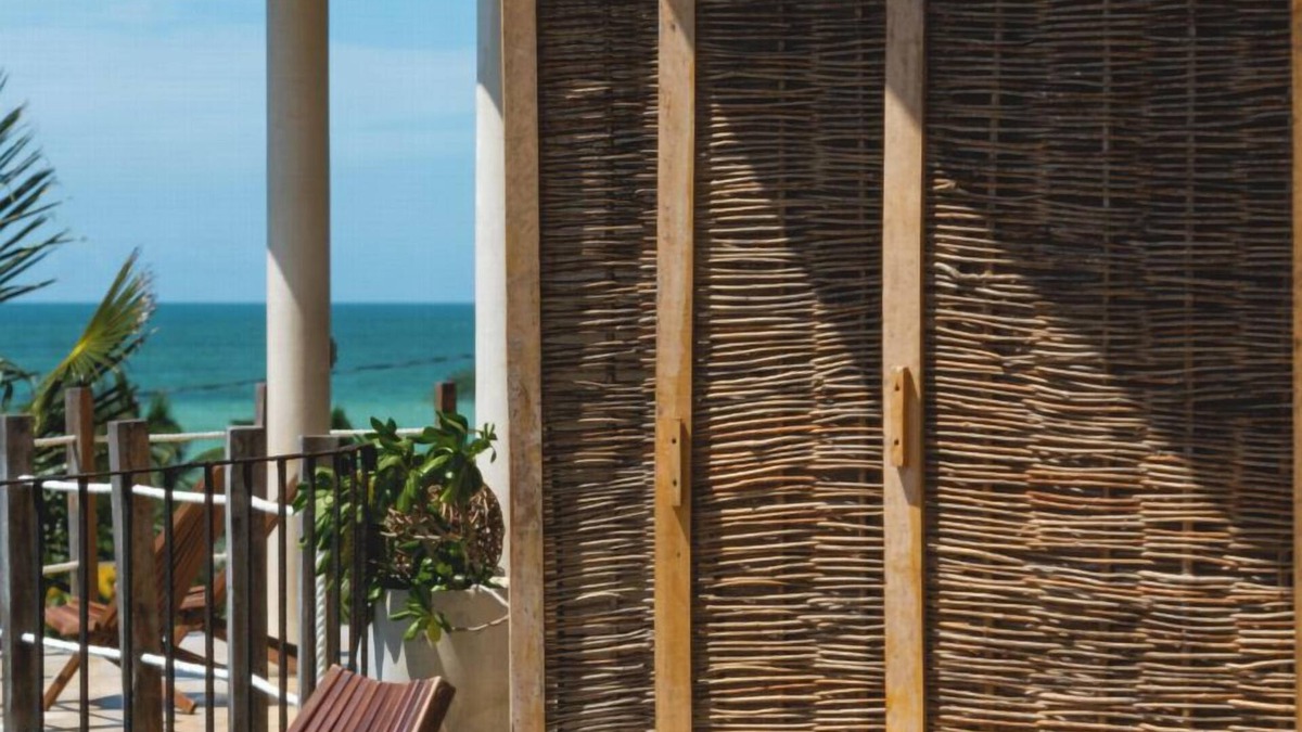 El Cuyo Hotel | Casa Mia El Cuyo Eco Beach Boutique