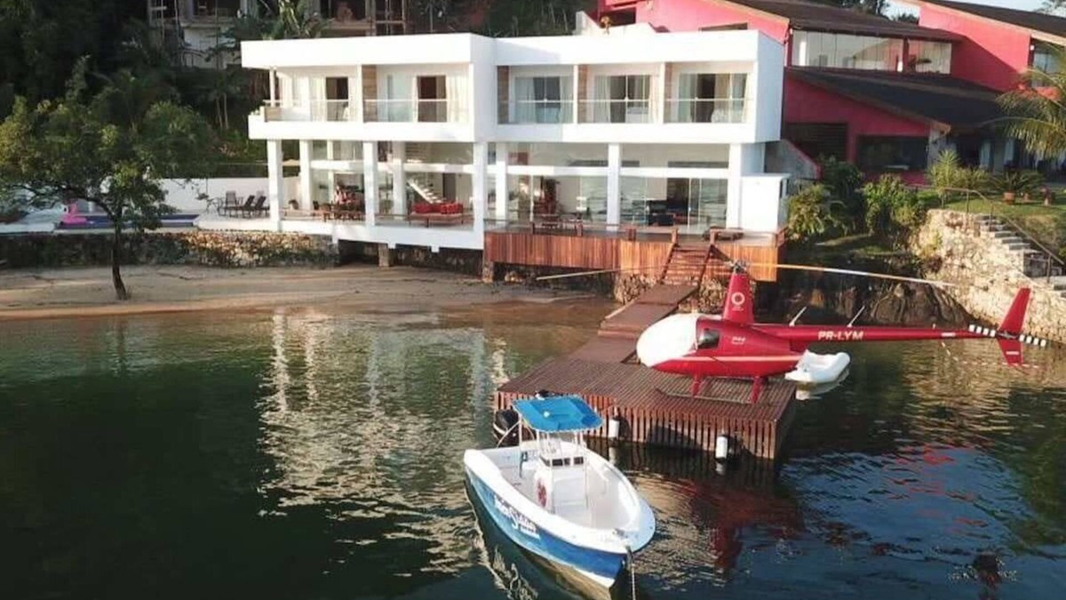 Itanema Villa | Casa Moderna e Pé na Areia em Angra - ANG008
