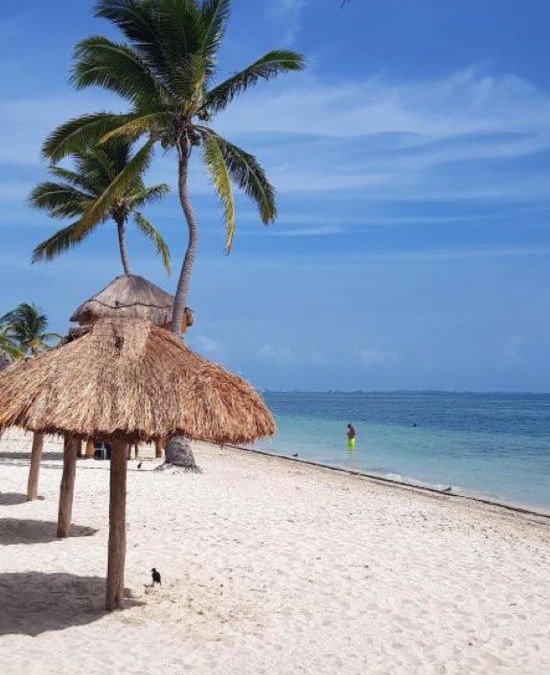 Puerto Juarez Villa | Casa Monik, a dos pasos de la Playa