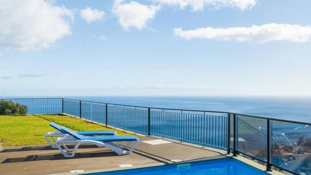 Estreito da Calheta Villa | Casa Mozart II 15B in Estreito da Calheta