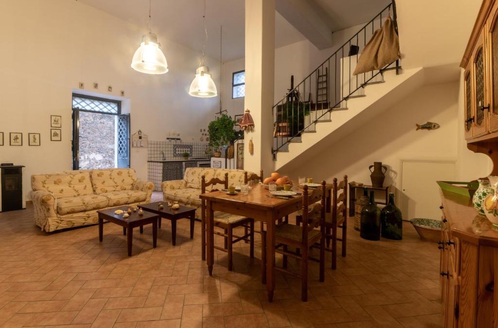 Belpasso Villa | Casa Museo A' Rina