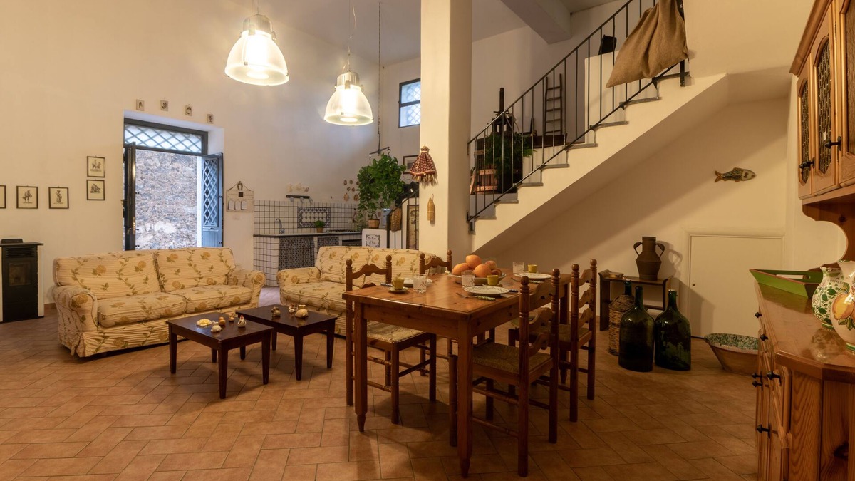Belpasso Villa | Casa Museo A 'Rina, on the slopes of Mt Etna with panoramic views and free WiFi