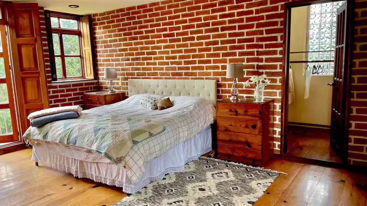 San Martin House | Casa Cosecha: Gorgeous brick house with a garden in serene neighborhood
