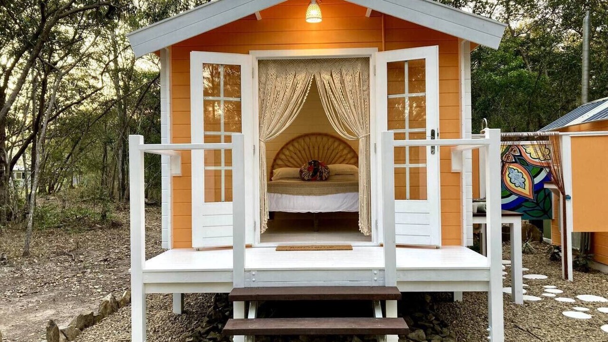 Captain Creek Cabin | Casa Naranja | Off-grid Hideaway Agnes Water 1770