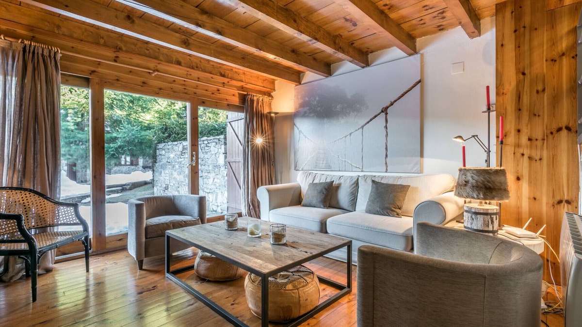 Pujo Ski Chalet | Casa Nautada Beautiful home 4 bedrooms 9p at Salardú town