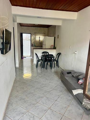 Palmeiras House | Casa no centro de Cabo Frio!