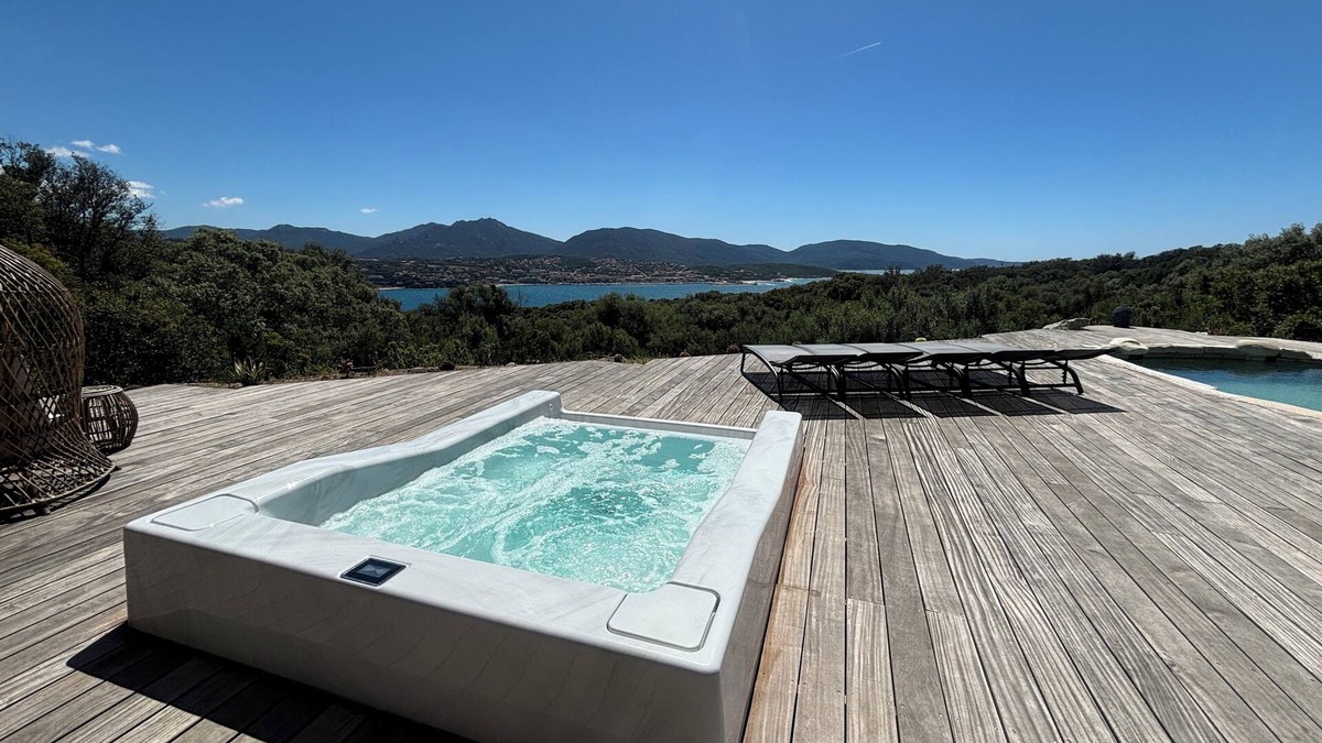 Vetricella House | CASA NOSTRA, sea view over Propriano bay