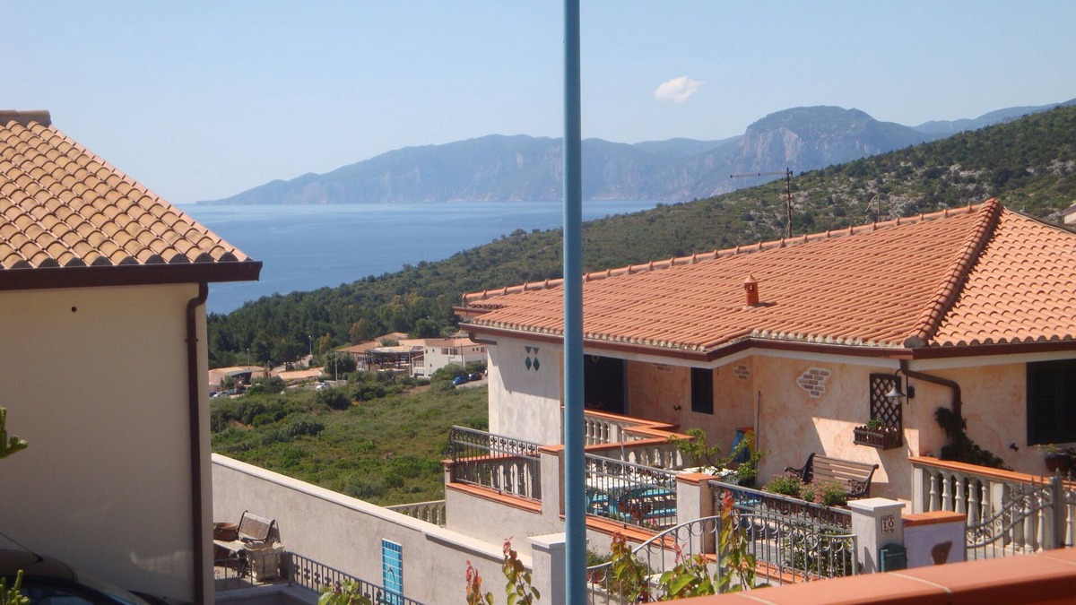 Cala Gonone Apartment | Casa OSALA. Sea and mountain view.