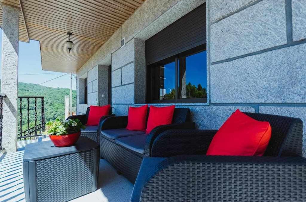 Entrimo House | Casa Ourense Guxinde