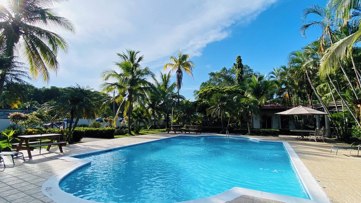 Corozal Villa | Casa Paradise Contiguo a la Playa con Piscina