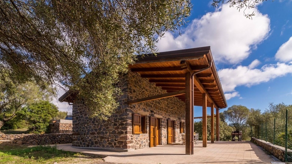 Dorgali Villa | Casa Pedra 1 - One Bedroom Villa, Sleeps 5