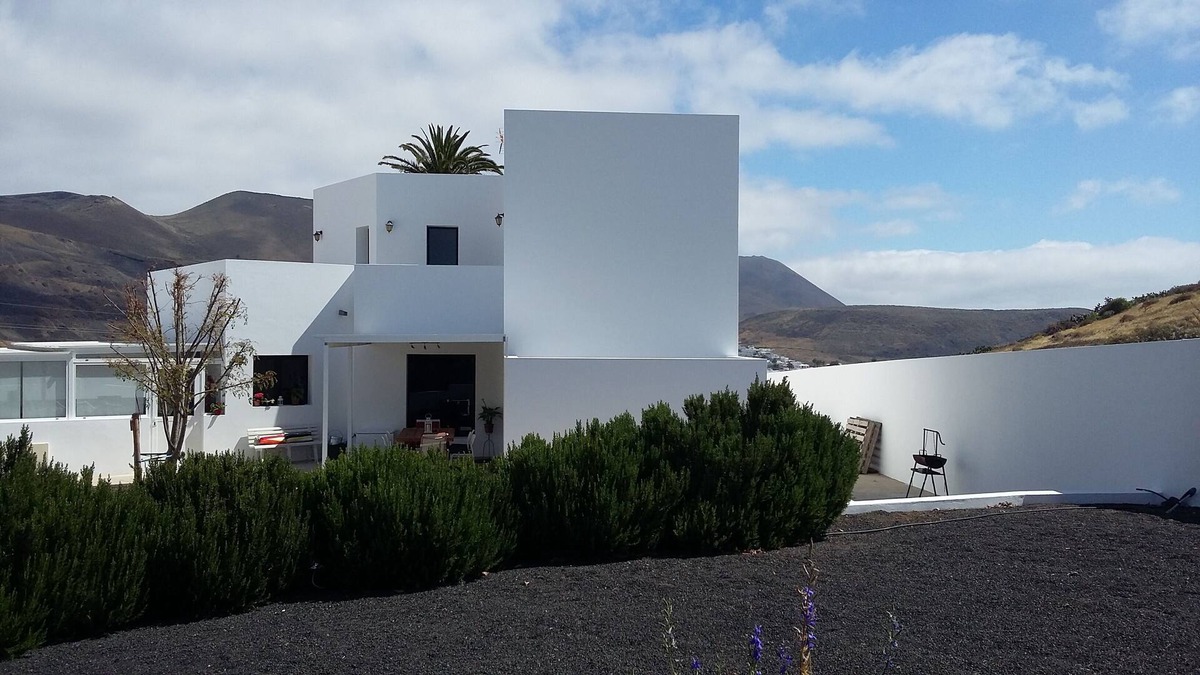 Haria House | CASA PEPA- COMPLETE VILLA IN THE VALLEY OF THE THOUSAND PALMERAS LANZAROTE