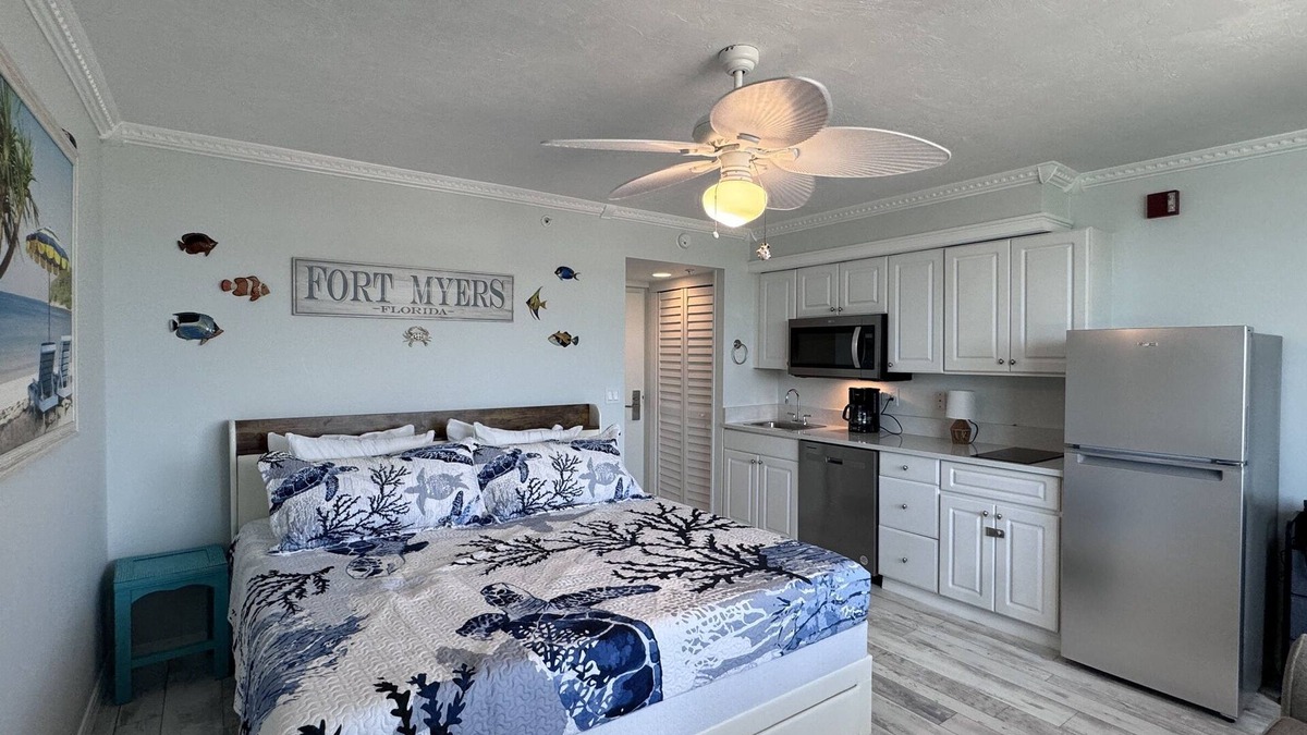Fort Myers Beach Condo | Casa Playa #205- Toes in the Sand - Pet Friendly