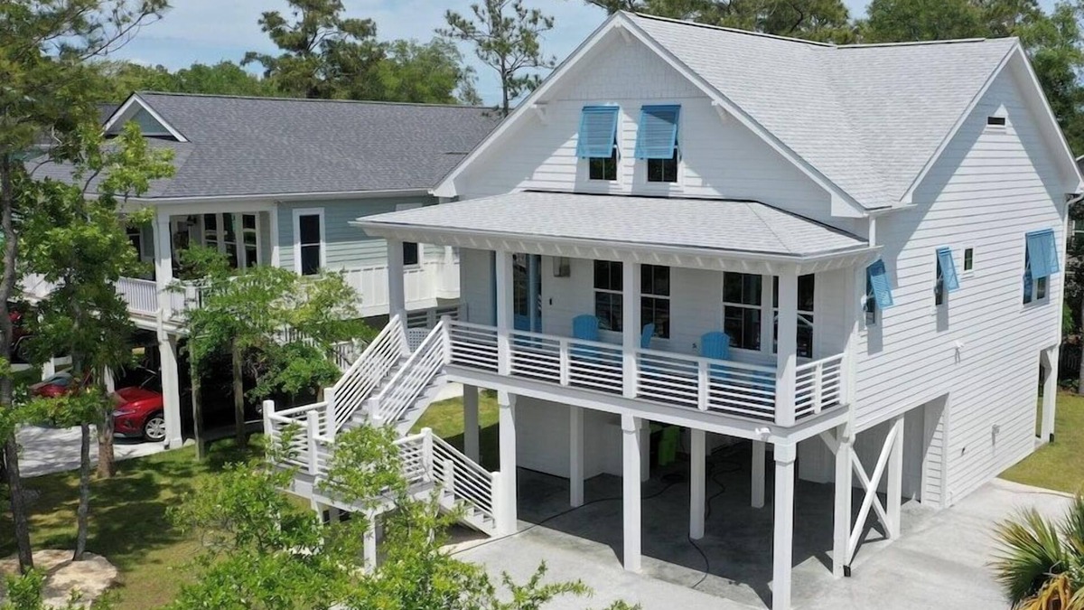 Tranquil Harbour House | Casa Playa: A Luxury Oak Island Retreat