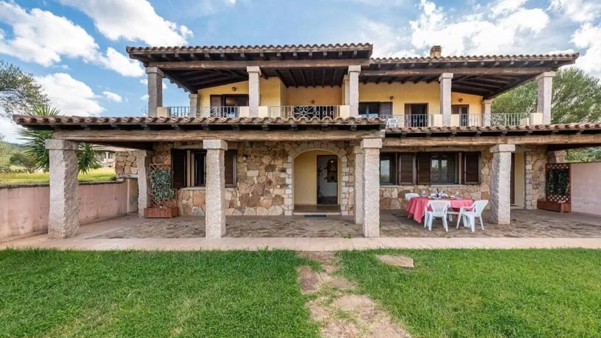 Siniscola Apartment | Casa Pompia 5 - Two Bedroom Apartment, Sleeps 4