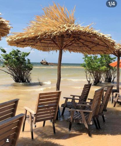 Santarem House | casa ponta de pedras