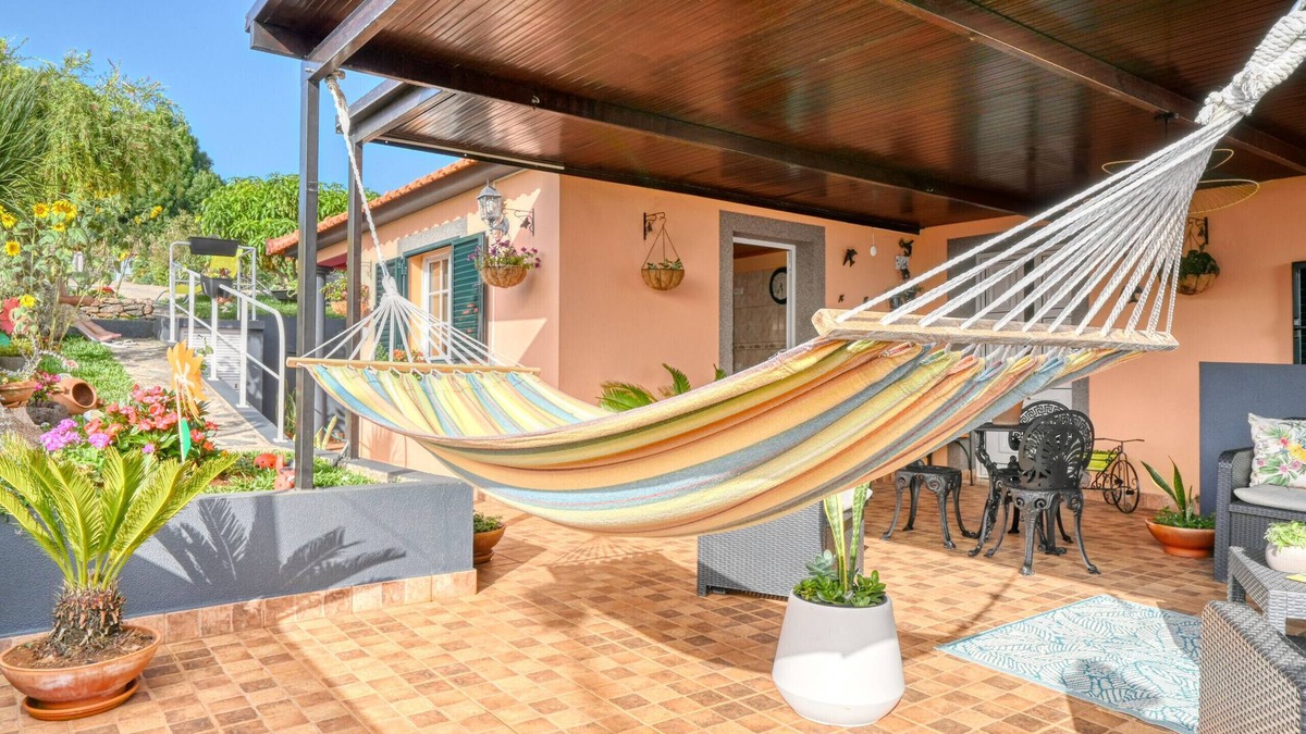 Ponta do Sol Cottage | Casa Primavera, a Home in Madeira