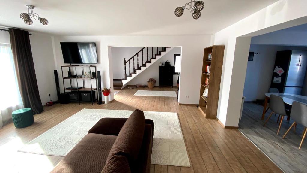 Targoviste House | Casa Priseaca 3 dormitoare