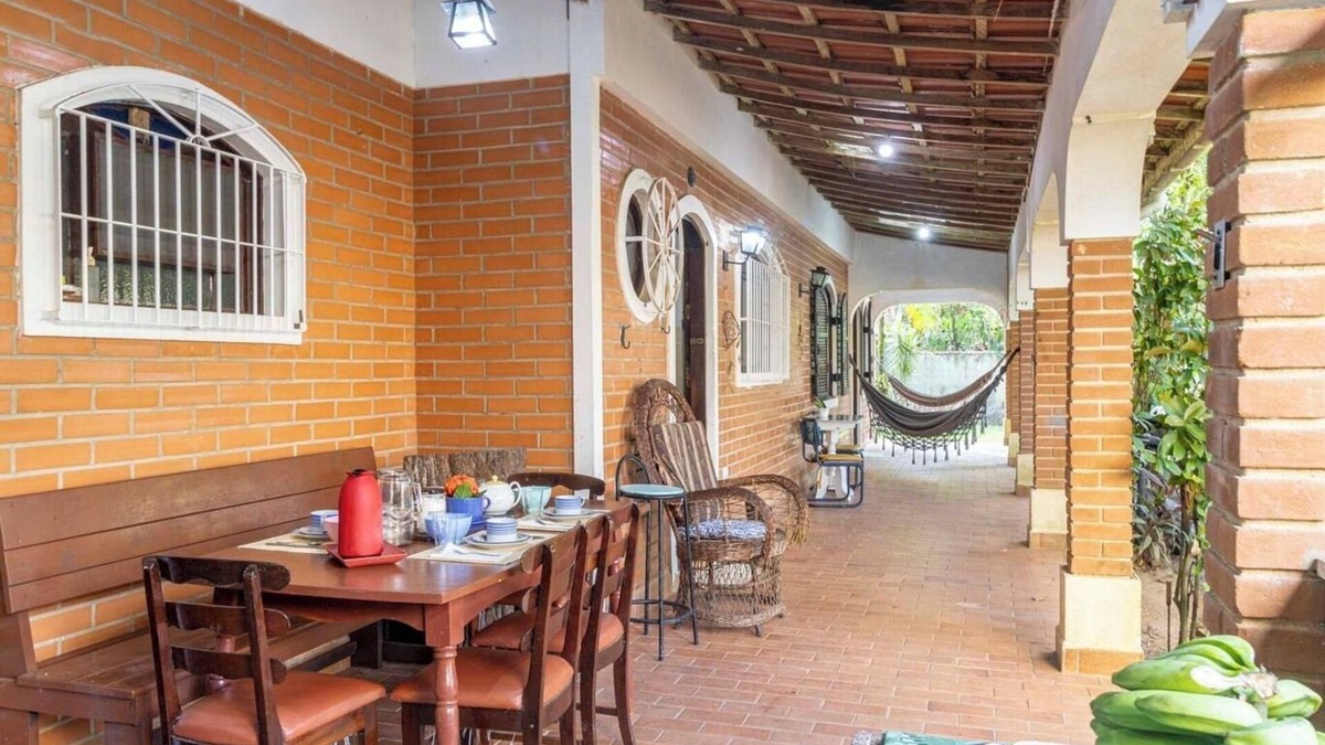 Quinta do Guarau Ski Chalet | Casa rústica com Wi-Fi, garagem e aceita pet