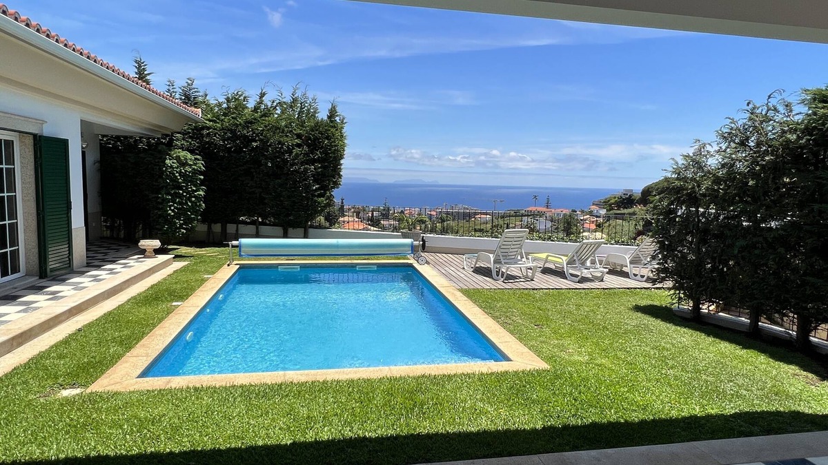 Santo Antonio House | Casa Roc Madeira | 5 Bedrooms | Ocean and City Views, Private Heated Pool