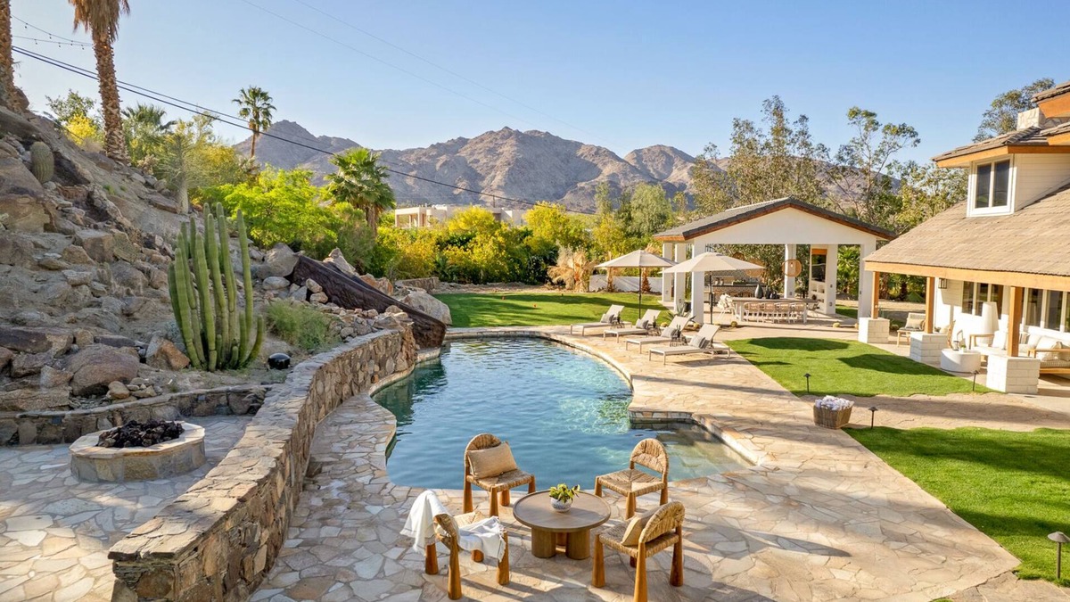 Bighorn House | Casa Roca Experience Luxury Surrounded by Natural Desert Elements