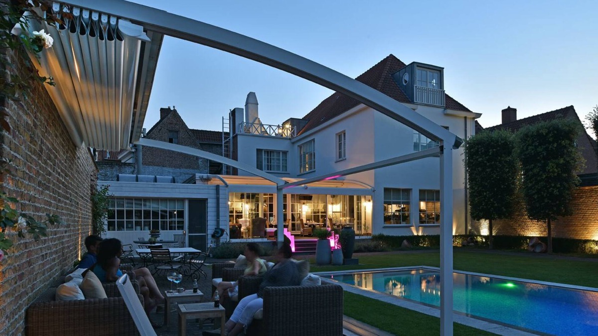 Historical Center Bruges Bed & Breakfast | Casa Romantico